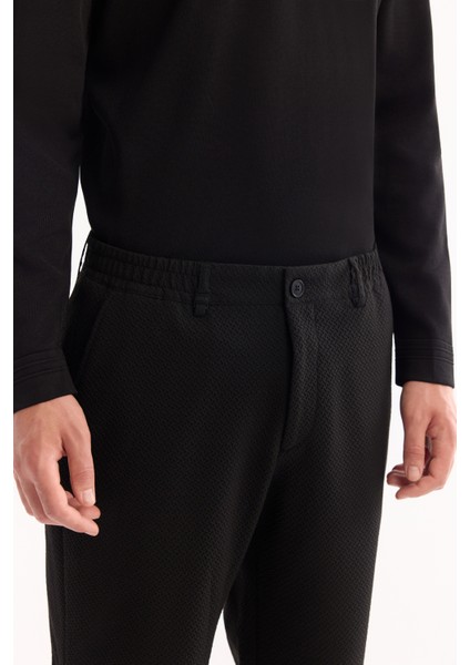 Erkek Siyah Yani Lastikli Bi-Stretch Hafif Slim Fit Pantolon A52Y3213