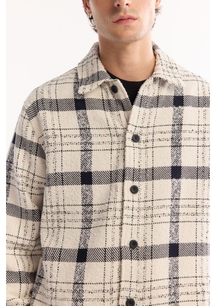 Erkek Ekru Klasik Yaka Soft Touch Ekoseli Comfort Fit Gömlek Ceket A52Y2008