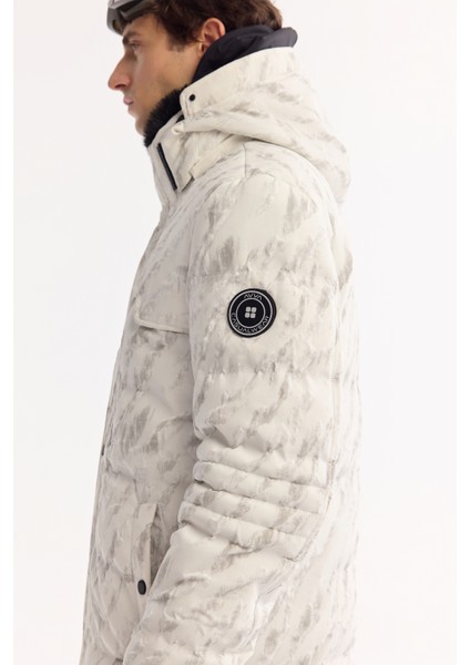 Erkek Beyaz Kapüşonlu Rüzgar Geçirmez -15 Dereceye Dayanıklı Comfort Fit Kayak Montu A52Y6053 modelleri