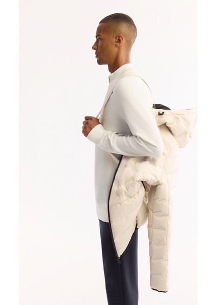 Erkek Kırık Beyaz Kapüşonlu Su İtici Rüzgar Geçirmez -5°C Dayanıklı Şişme Mont A52Y6075 indirimleri