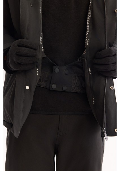 Erkek Siyah Kapüşonlu Su İtici Rüzgar Geçirmez -15°C Dayanıklı Şişme Kayak Montu A52Y6161