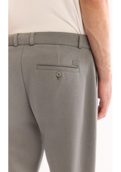 Erkek Gri-Yeşil Yandan Cepli Klasik Bel Pamuklu Carrot Fit Pantolon A52Y3061