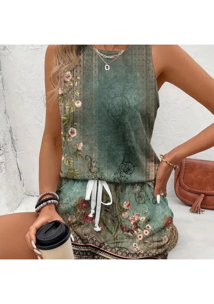 Kadın Askılı Yuvarlak Yaka Çiçek Baskılı Süprme Bluz ve Short Ikili Takım