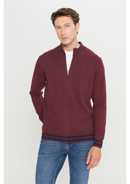 Pamuklu Standart Fit Normal Kesim Dik Yaka Triko Ceket modelleri