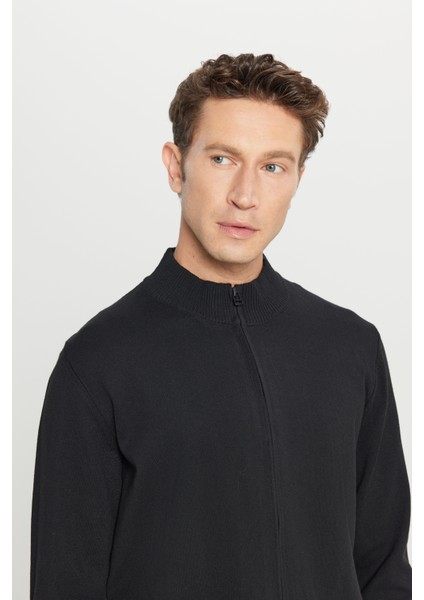 Pamuklu Standart Fit Normal Kesim Dik Yaka Triko Ceket fırsatları