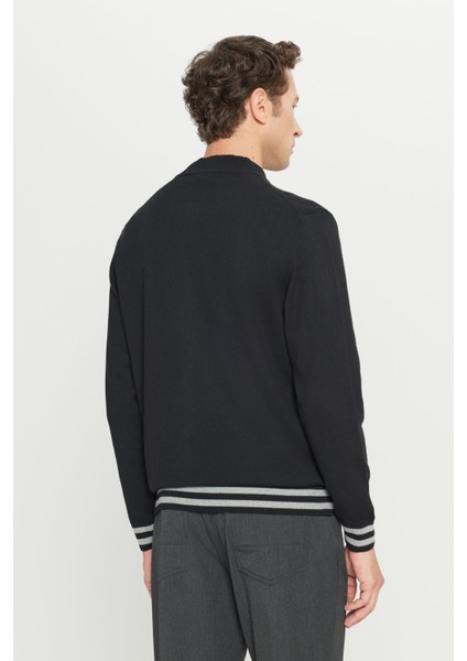 Pamuklu Standart Fit Normal Kesim Dik Yaka Triko Ceket indirimleri