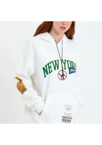 Baskılı Kapüşonlu Weatshirt Beyaz fiyatları