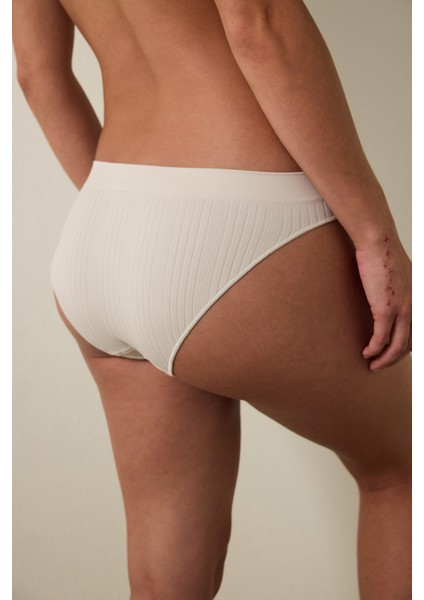 Ekru Dikişsiz Normal Bel Slip fiyatları