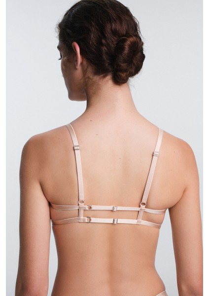 Bej Sandy Taş Detaylı Balenli Dolgusuz Toparlayıcı Sütyen fırsatları