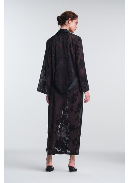 Siyah Amara Çiçek Desenli Uzun Kollu Sabahlık modelleri