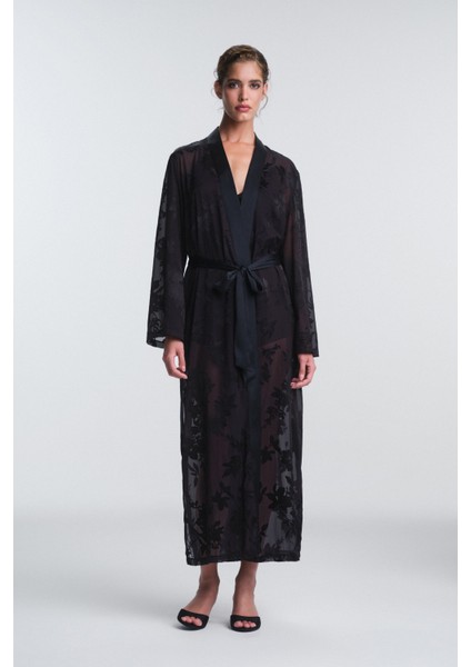 Siyah Amara Çiçek Desenli Uzun Kollu Sabahlık fırsatları