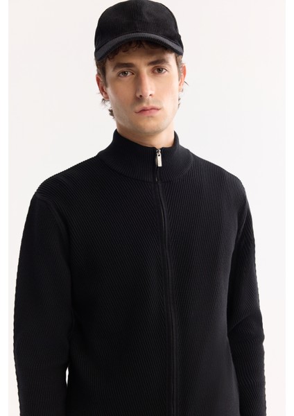 Erkek Siyah Dik Yaka Fermuarlı Pamuklu Soft Touch Dokulu Regular Fit Hırka A52Y5181 modelleri
