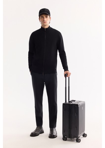 Erkek Siyah Dik Yaka Fermuarlı Pamuklu Soft Touch Dokulu Regular Fit Hırka A52Y5181