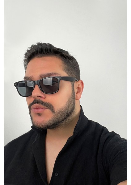 Wayfarer Klasik Mat Siyah Erkek Güneş Gözlüğü