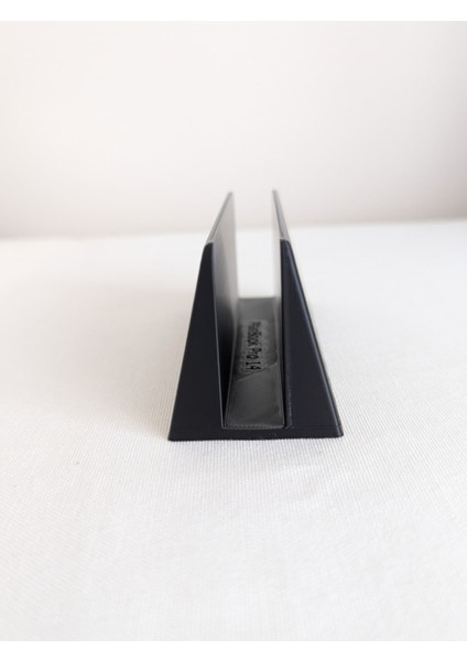 MacBook Pro 14" Dikey Masaüstü Standı fırsatları