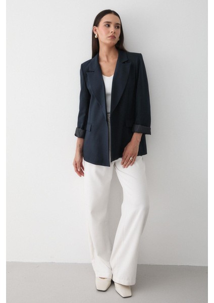 Kadın Çizgili Içi Astarlı Kol Detaylı Blazer Ceket fiyatları