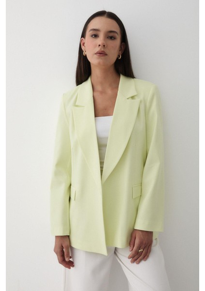 Kadın Çizgili Içi Astarlı Kol Detaylı Blazer Ceket indirimleri