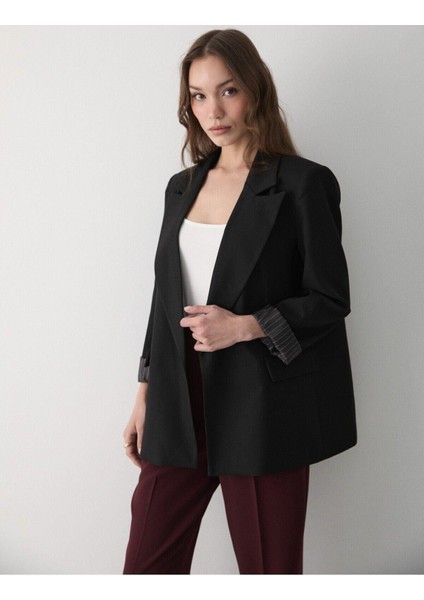 Kadın Çizgili Içi Astarlı Kol Detaylı Blazer Ceket