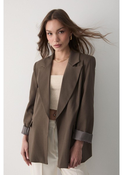 Kadın Çizgili Içi Astarlı Kol Detaylı Blazer Ceket modelleri