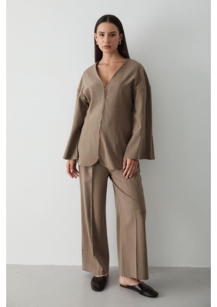Kadın V Yaka Gizli Düğmeli Üst & Lastikli Pantolon Keten Alt & Üst Takım fiyatları