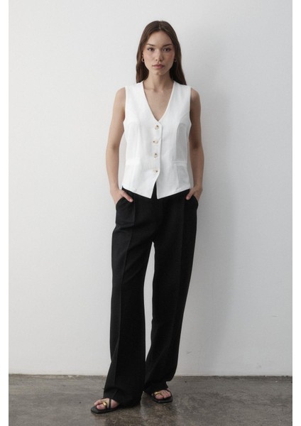 Kadın Astarlı Düğme Detaylı Keten Yelek fiyatları