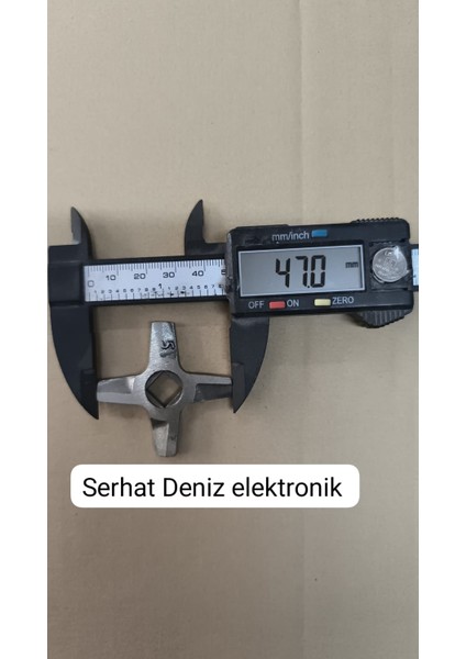 Bosch & Profilo Kıyma Makinesi Bıçağı No:5 – Paslanmaz Çelik Yedek Parça – Serhat Deniz Elektronik