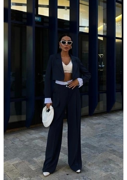 Garni Detaylı Crop Ceketli Takım 10075 fiyatları