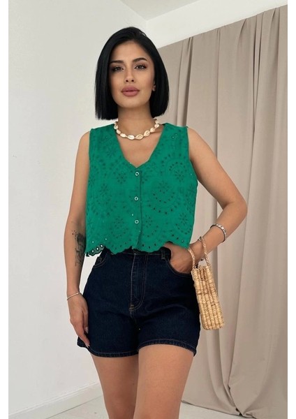 Yeşil Sıfır Kol Brode Bluz