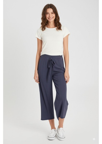 Kadın Pantolon Pamuklu Burgu Kumaş Beli Lastikli Saç Örgü Modelli Likralı Geniş Paça