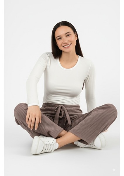 Kadın Pantolon Pamuklu Burgu Kumaş Beli Lastikli Saç Örgü Modelli Likralı Geniş Paça fiyatları