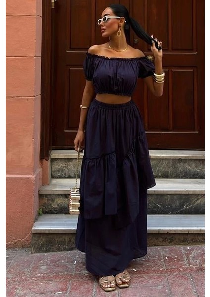 Büzgülü Crop Kat Detaylı Fırfır Etekli Takım 10196 indirimleri