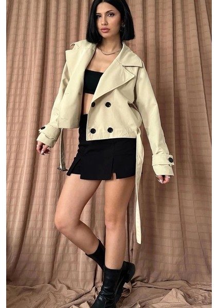 Vizon Kemerli Kısa Trech Ceket