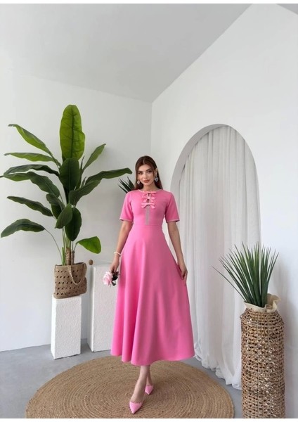 Wera Taşlı Fiyonk Detaylı Elbise fırsatları