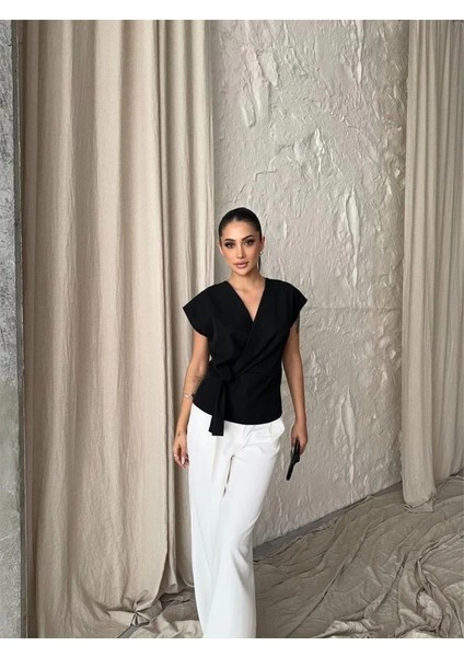 Yandan Bağlama Detaylı Kolsuz Bluz - Siyah modelleri