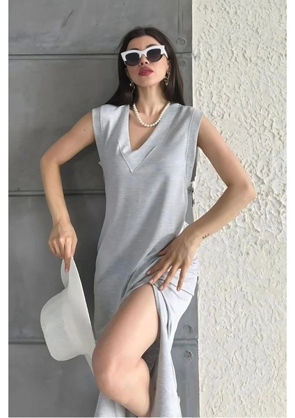 V Yaka Cepli Elbise fırsatları