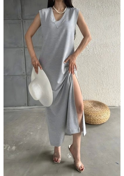 V Yaka Cepli Elbise indirimleri