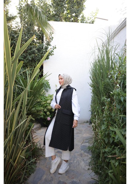 Kapşonlu Düğmeli Kolsuz Cepli Kapitone Uzun Yelek - (38-46) - 71308 - Siyah modelleri