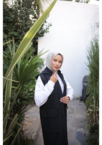 Kapşonlu Düğmeli Kolsuz Cepli Kapitone Uzun Yelek - (38-46) - 71308 - Siyah indirimleri