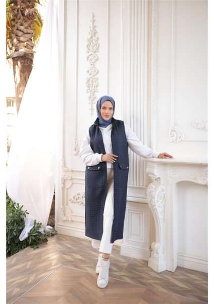 Kapşonlu Fermuarlı Cepli Kolsuz Önden Cepli Kapitone Uzun Yelek - (38-46) - 71309 - Lacivert