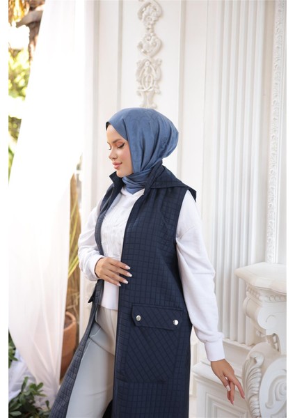 Kapşonlu Fermuarlı Cepli Kolsuz Önden Cepli Kapitone Uzun Yelek - (38-46) - 71309 - Lacivert fırsatları