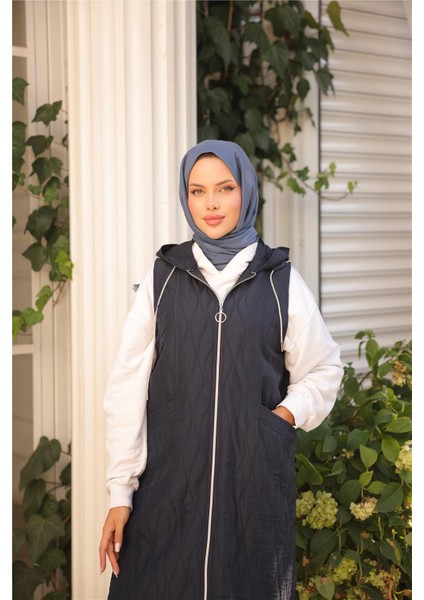 Kapşonlu Fermuarlı Cepli Kolsuz Cepli Kapitone Yelek - (38-46) - 71307 - Lacivert