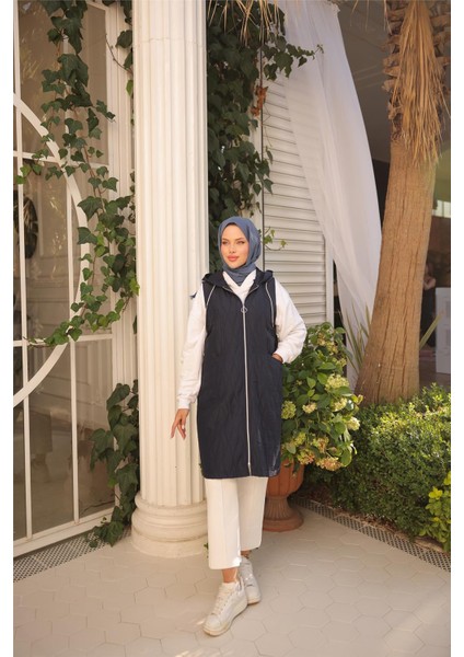 Kapşonlu Fermuarlı Cepli Kolsuz Cepli Kapitone Yelek - (38-46) - 71307 - Lacivert fiyatları