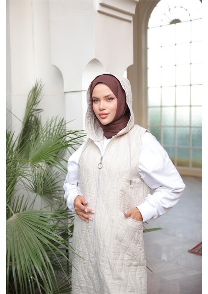 Kapşonlu Fermuarlı Cepli Kolsuz Cepli Kapitone Yelek - (38-46) - 71307 - Bej