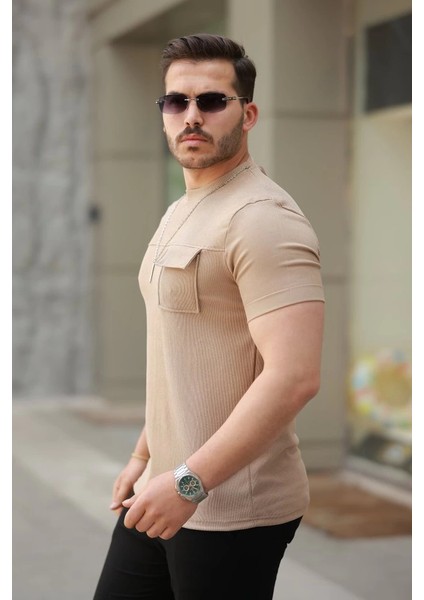 Erkek Cepli Kolyeli Kısa Kollu Örme Kumaş Tişört fiyatları