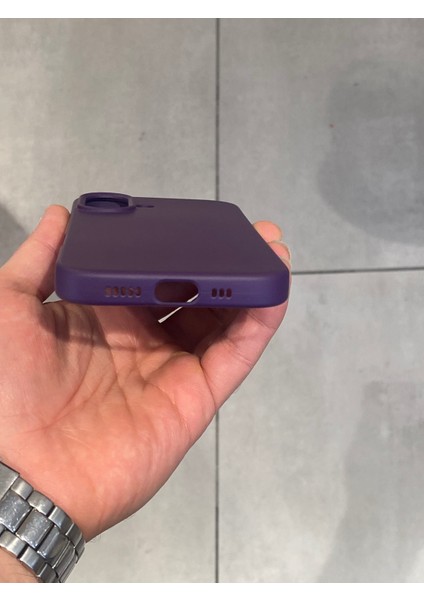 Iphone 16 Uyumlu Içi Kadife Koruyucu Lansman Silikon Kılıf fırsatları