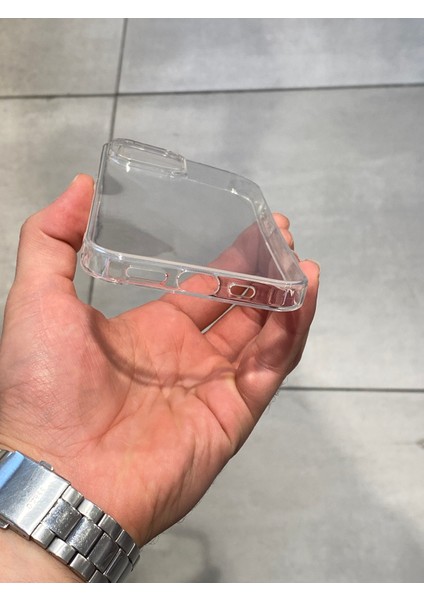 Apple iPhone 15 Uyumlu Darbe Emici Koruyucu Şeffaf Silikon Kılıf indirimleri