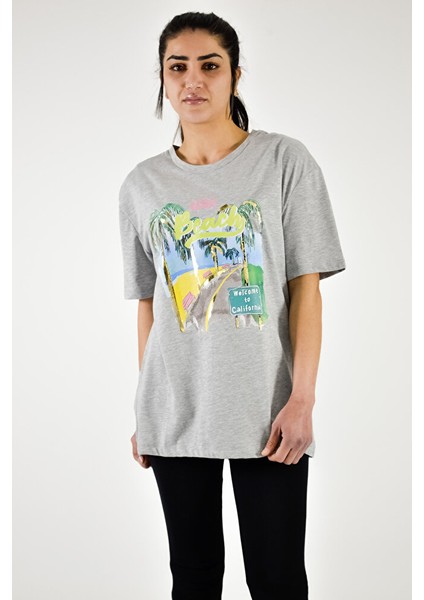 Sıfır Yaka Renkli Baskılı T-shirt