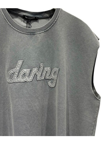 Erkek Asit Yıkamalı Nakış Detaylı Oversize Atlet indirimleri