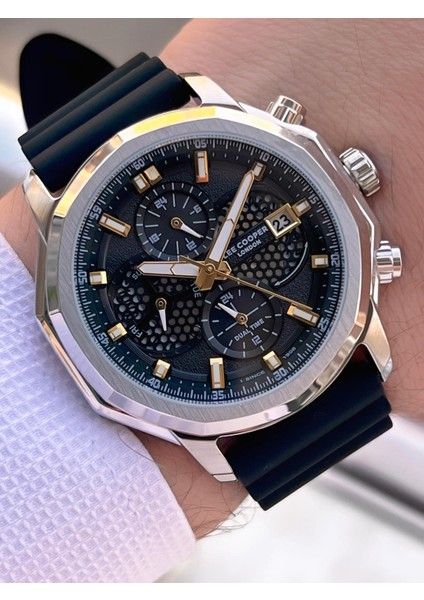 Italyan Tasarım Bileklik Hediyeli Silikon Kordon 5 Atm Erkek Kol Saati ELC.08238.351 fiyatları