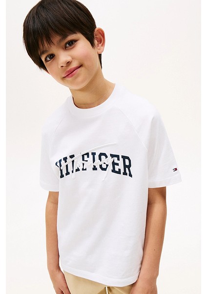 Erkek Çocuk Reglan Kollu Grafik Baskılı T-Shirt - Beyaz fırsatları